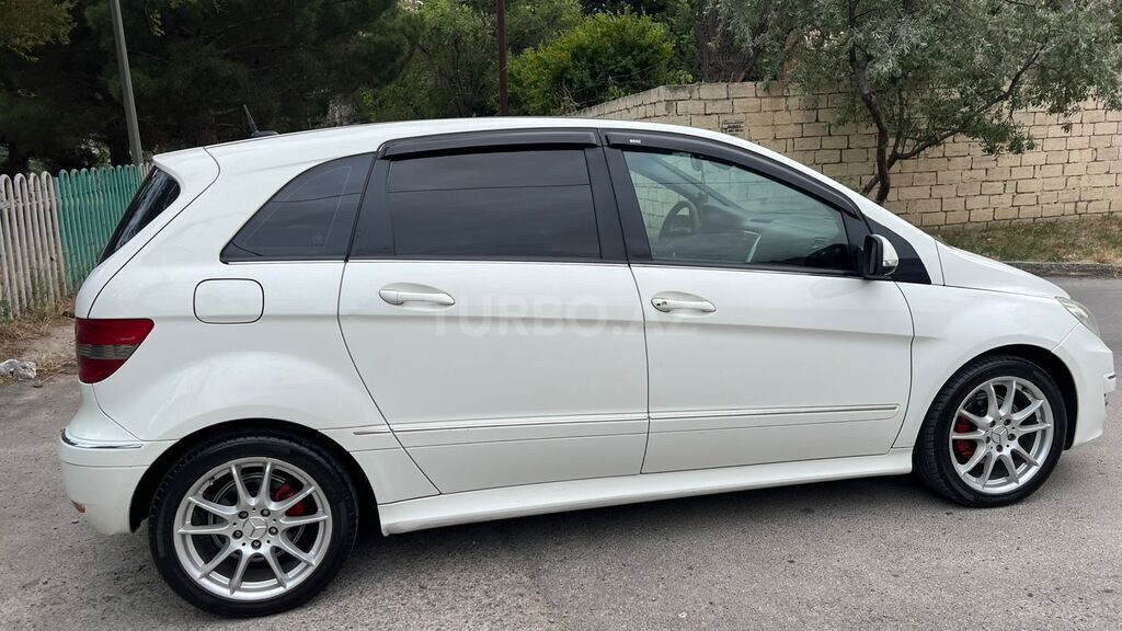 Mercedes B 170