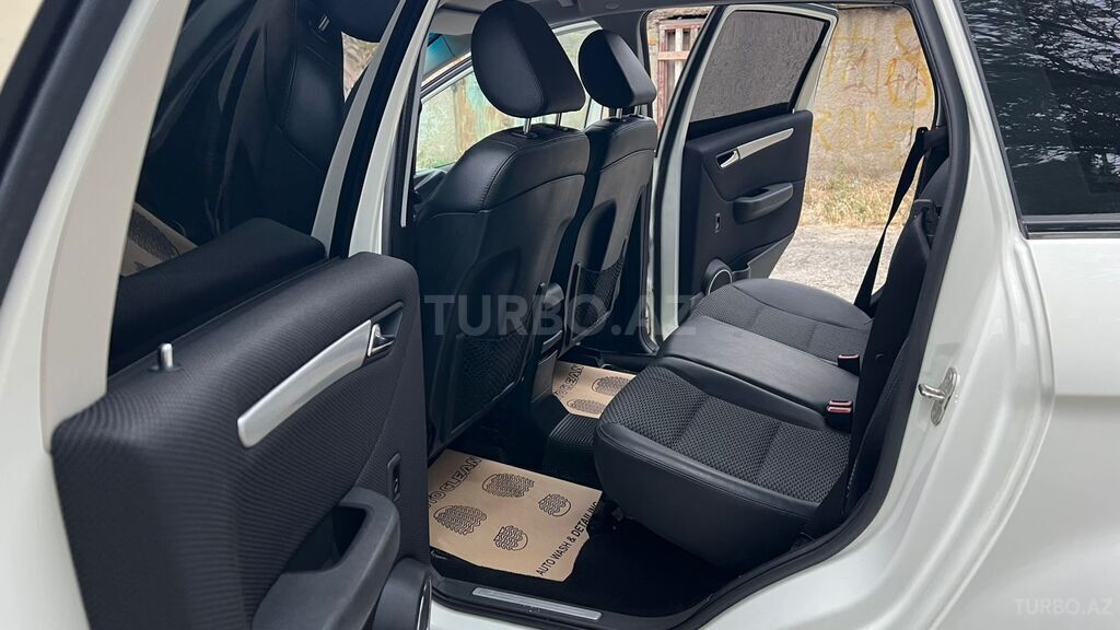 Mercedes B 170