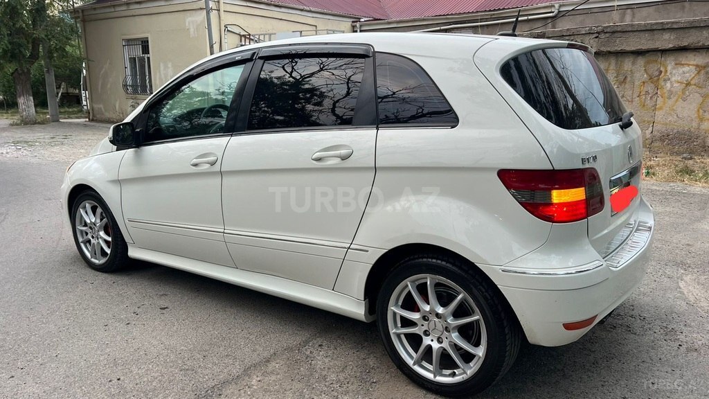 Mercedes B 170