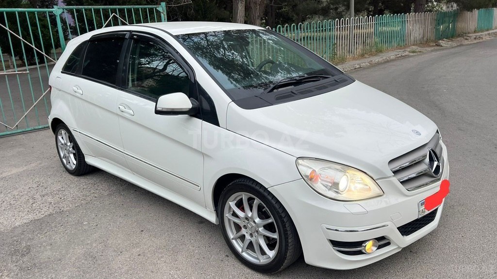 Mercedes B 170