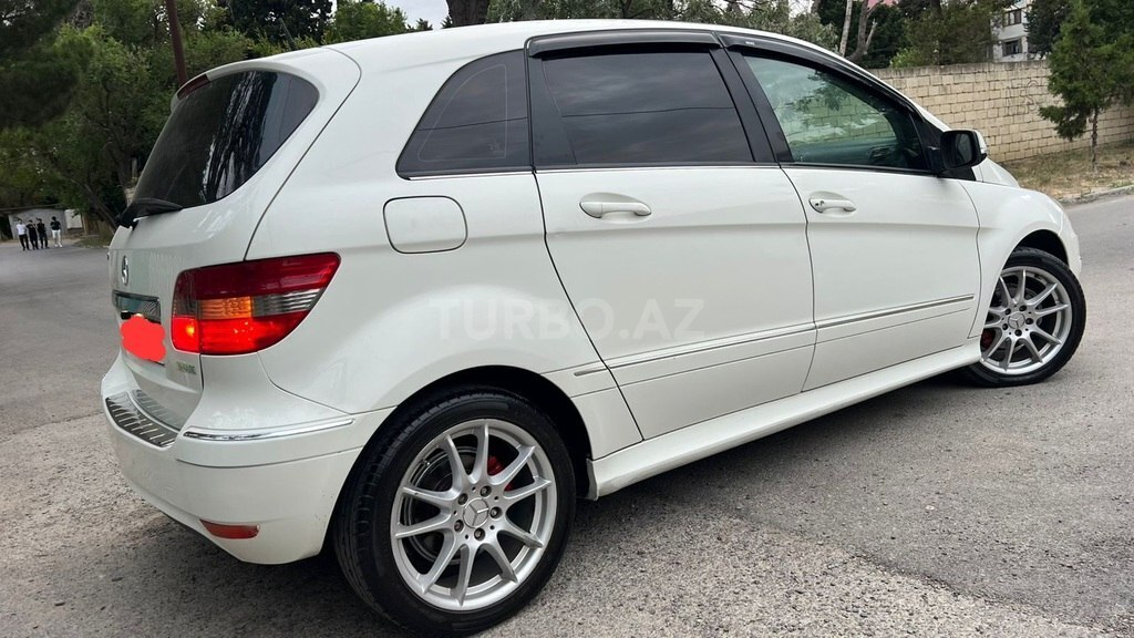 Mercedes B 170