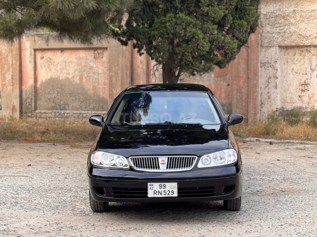 Nissan Sunny