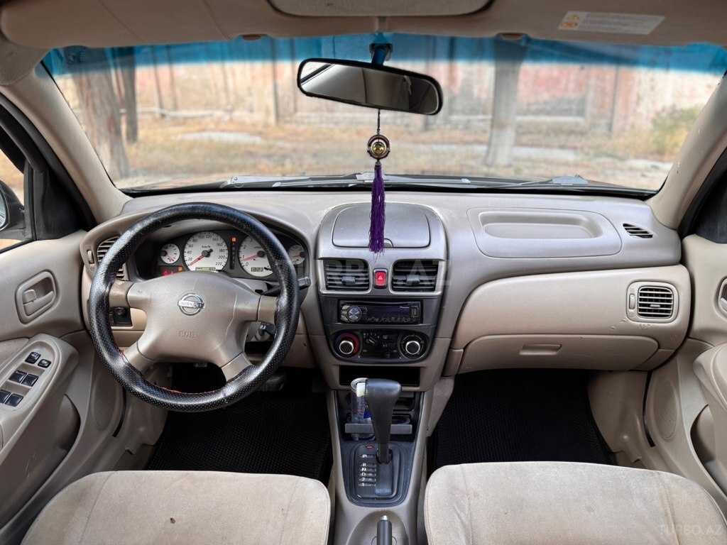 Nissan Sunny