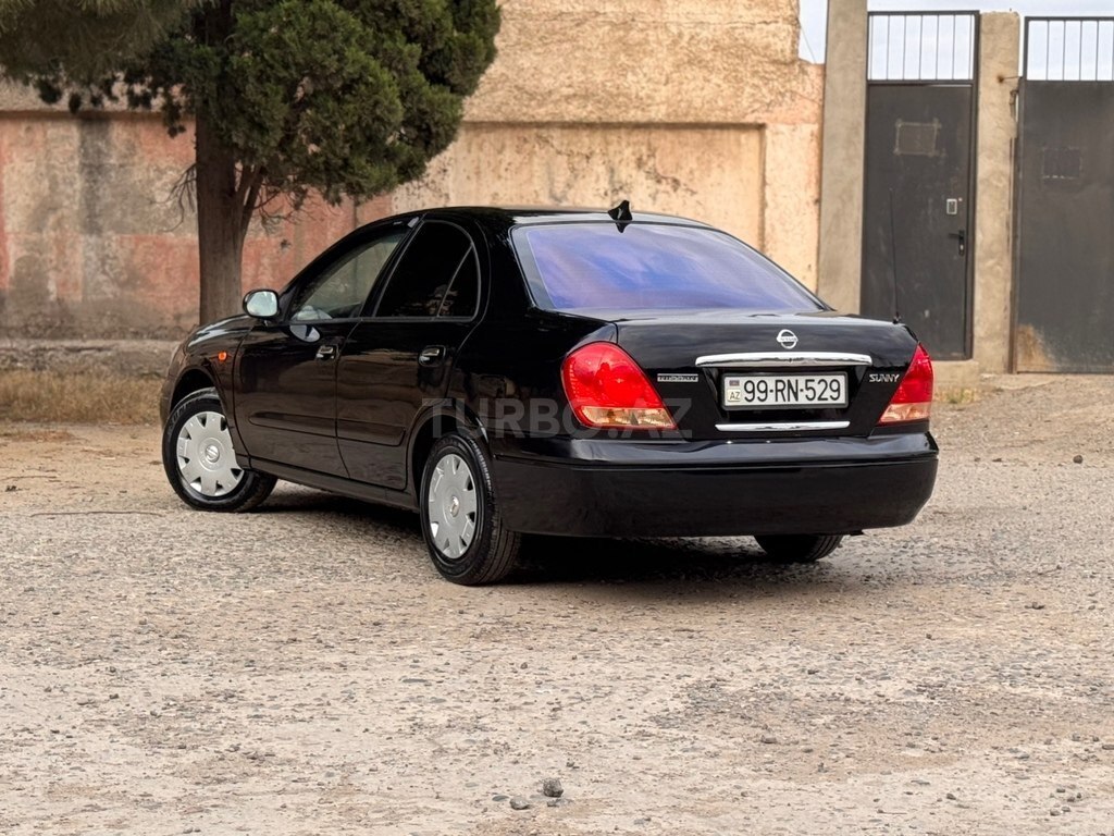 Nissan Sunny