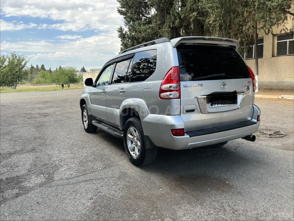 Toyota Land Cruiser Prado