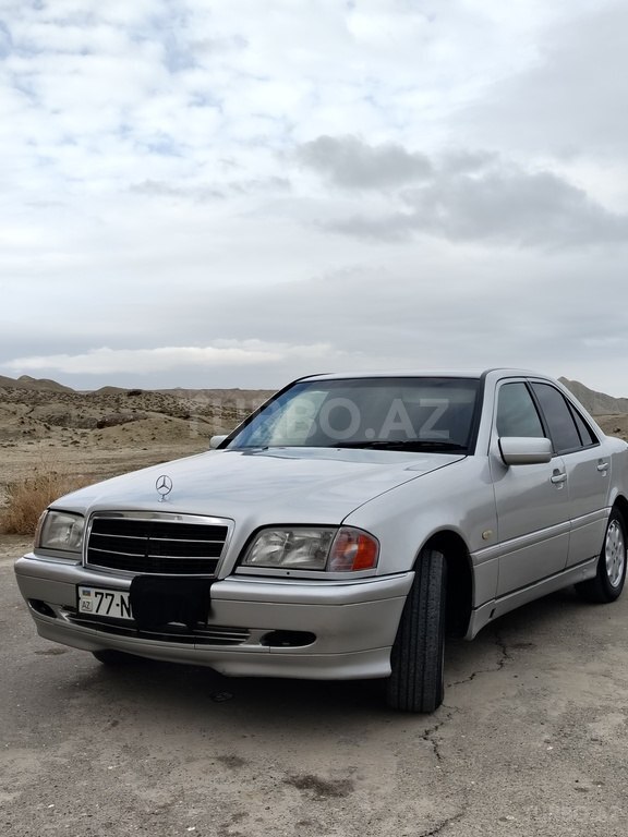 Mercedes C 220