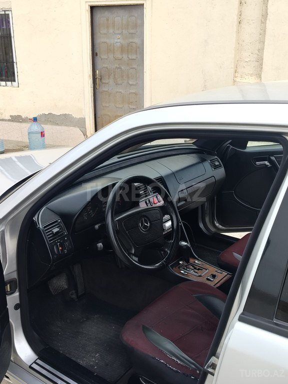 Mercedes C 220