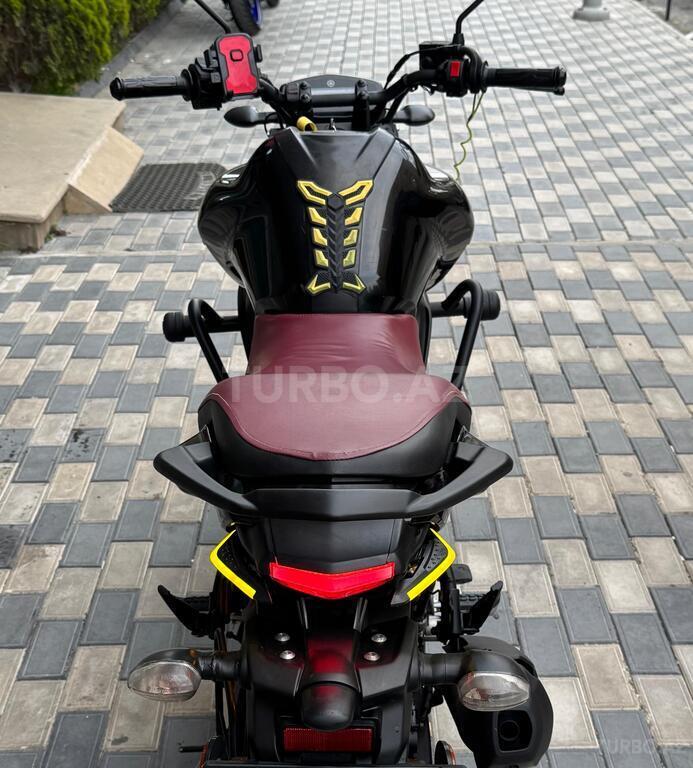 Yamaha FZ-S FI Deluxe
