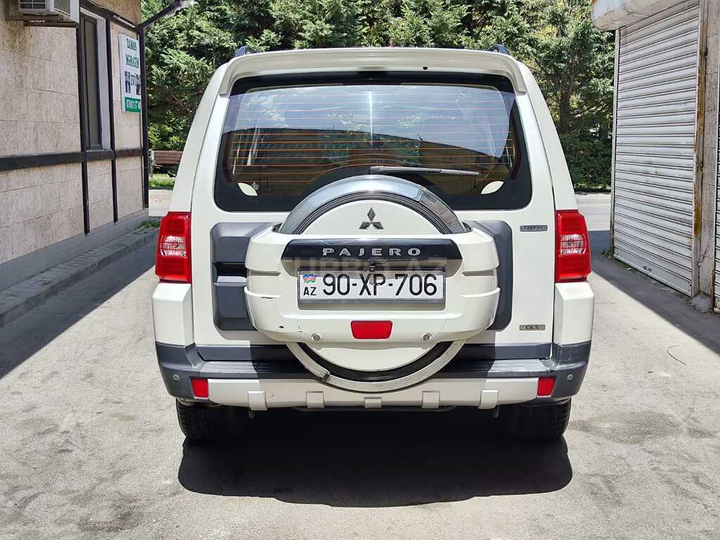 Mitsubishi Pajero
