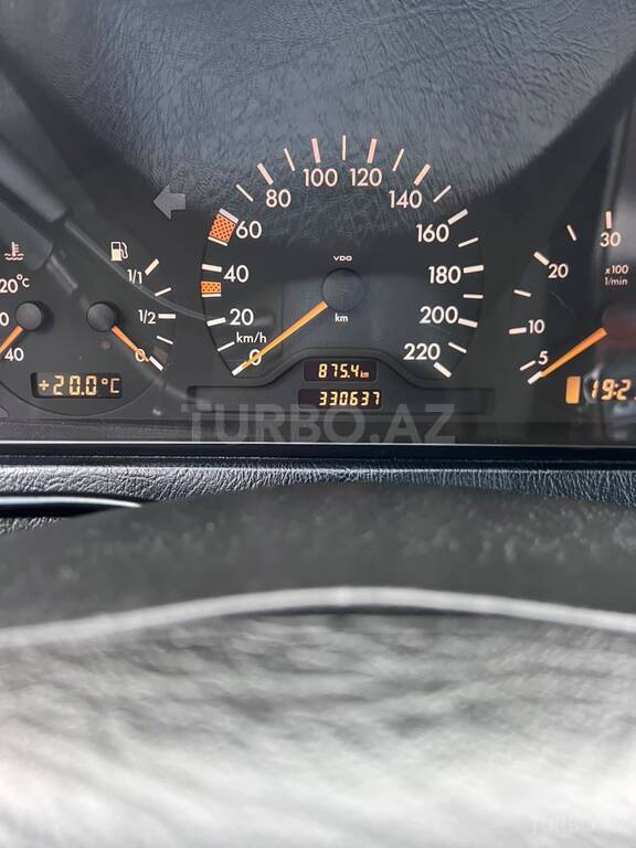 Mercedes C 220