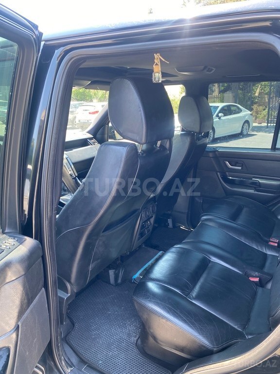 Land Rover RR Sport