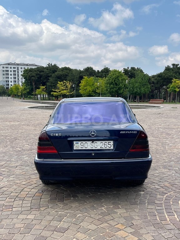 Mercedes C 180