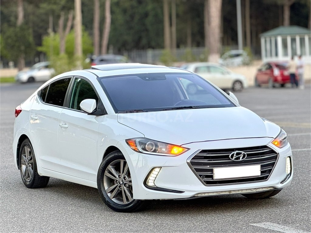 Hyundai Elantra