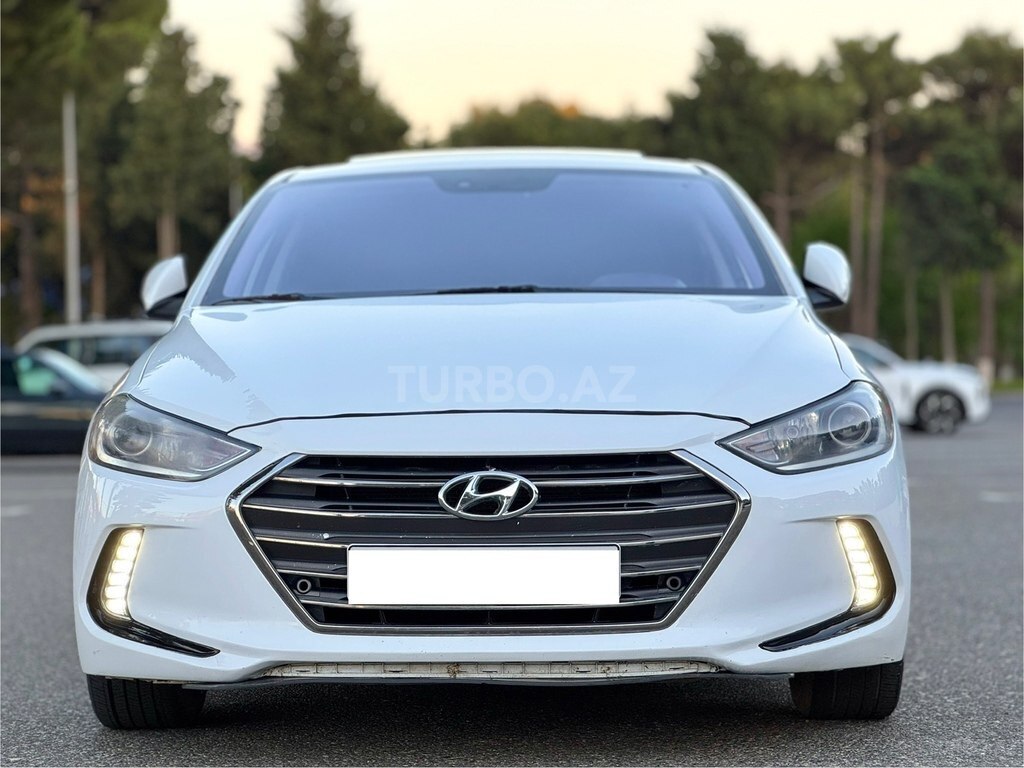 Hyundai Elantra