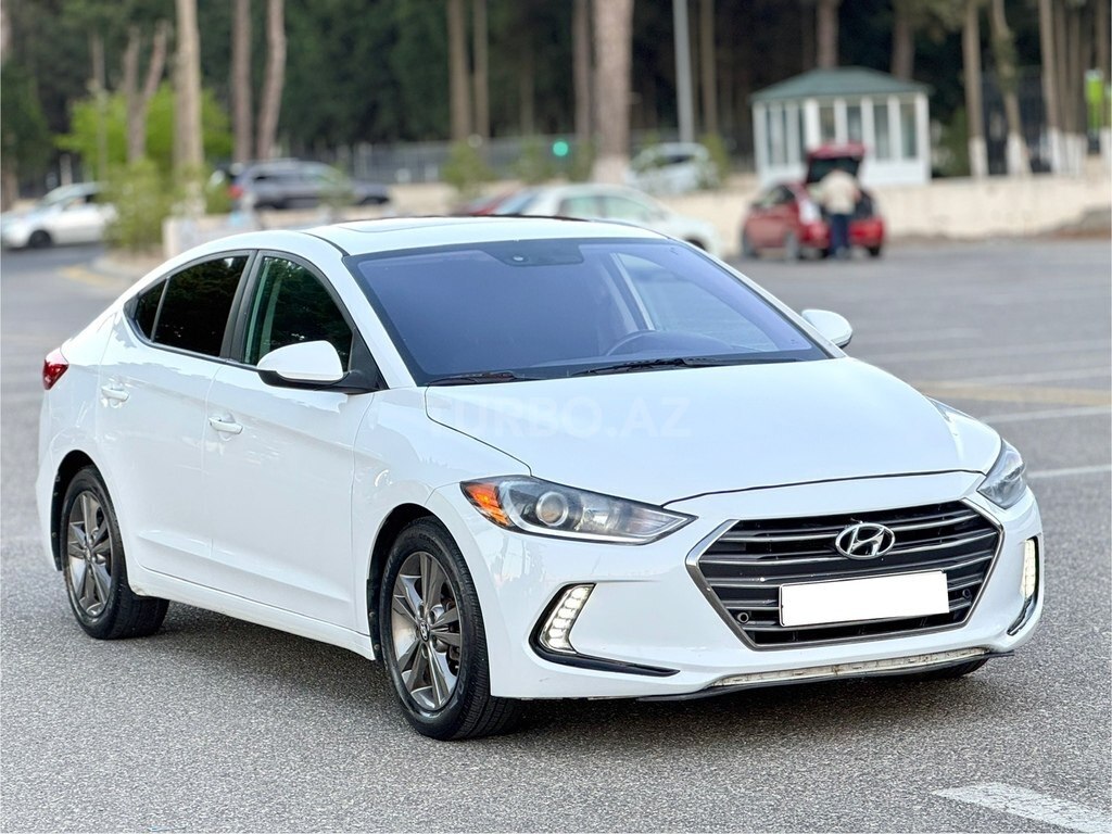 Hyundai Elantra