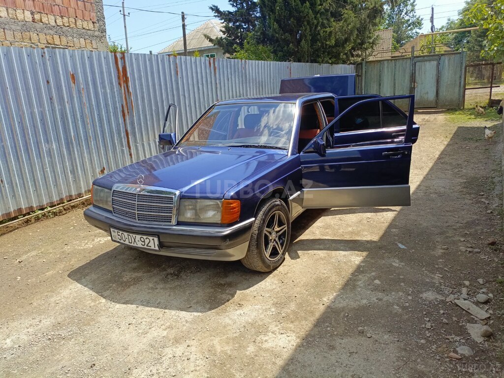 Mercedes 190