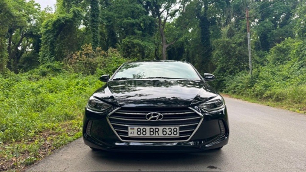 Hyundai Elantra