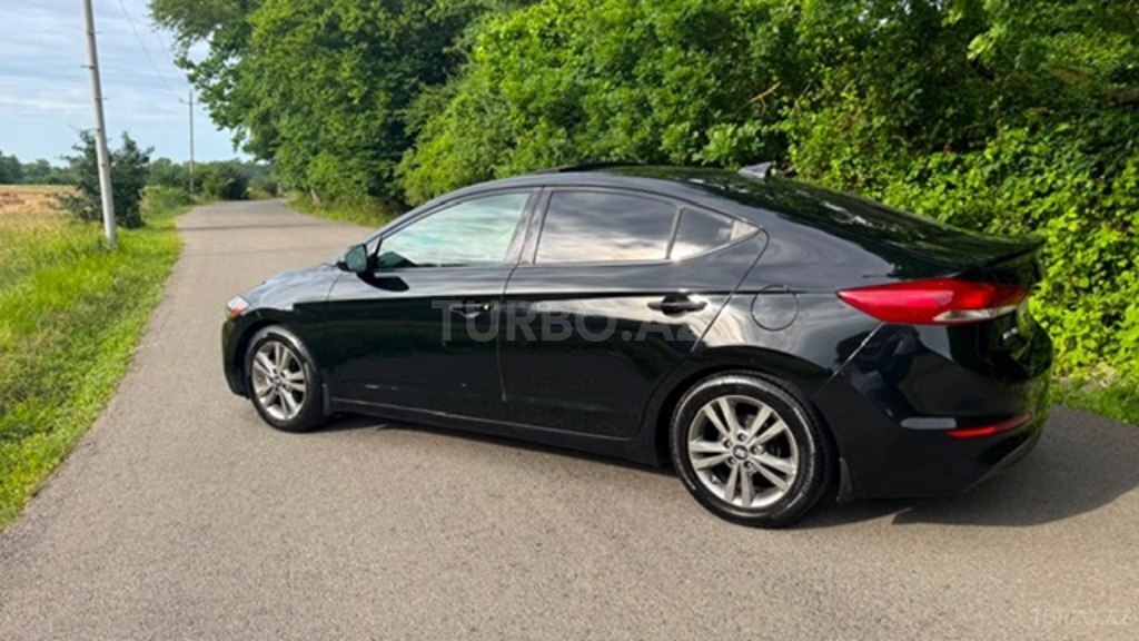 Hyundai Elantra