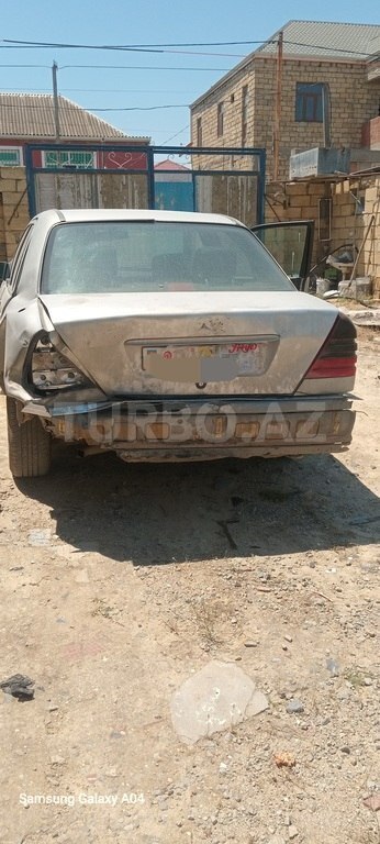 Mercedes C 180