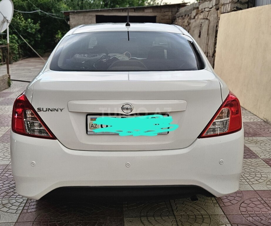 Nissan Sunny