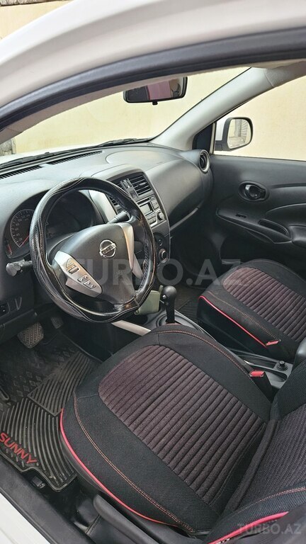 Nissan Sunny