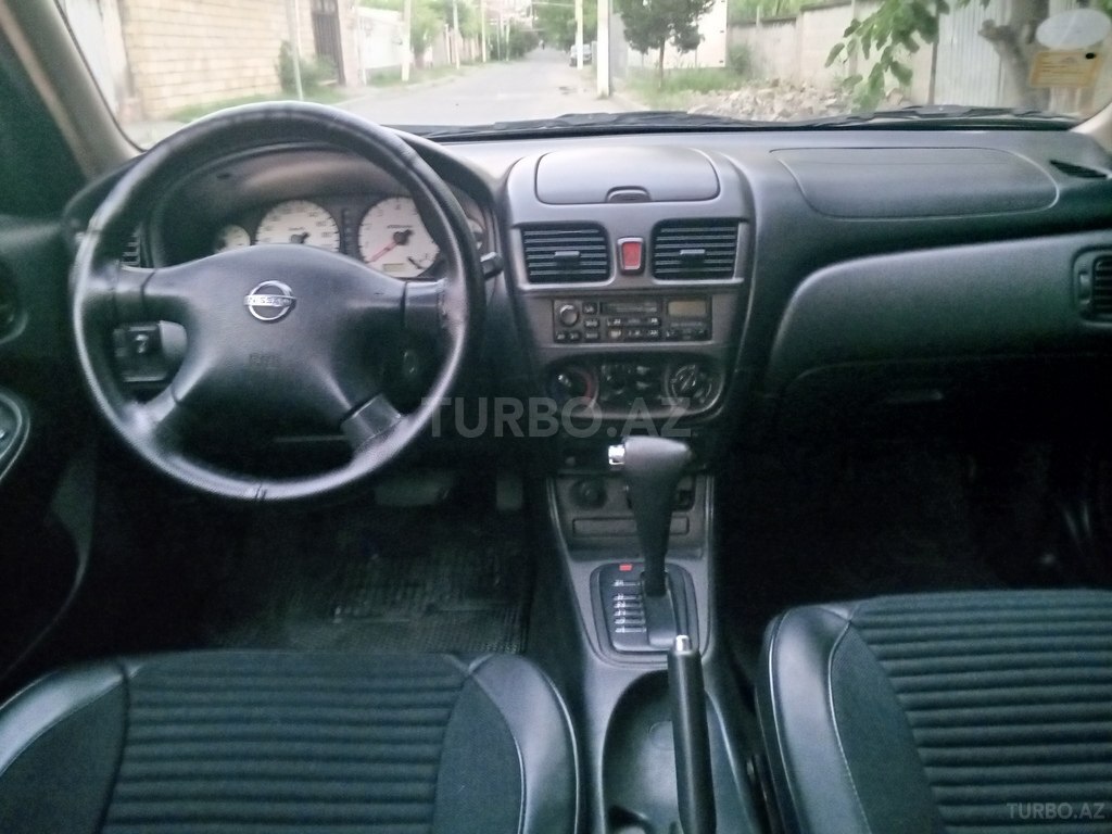 Nissan Sunny