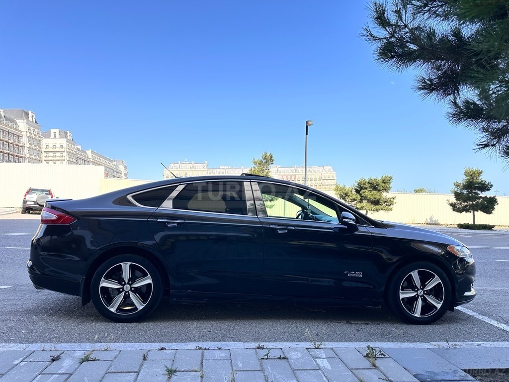 Ford Fusion (North America)