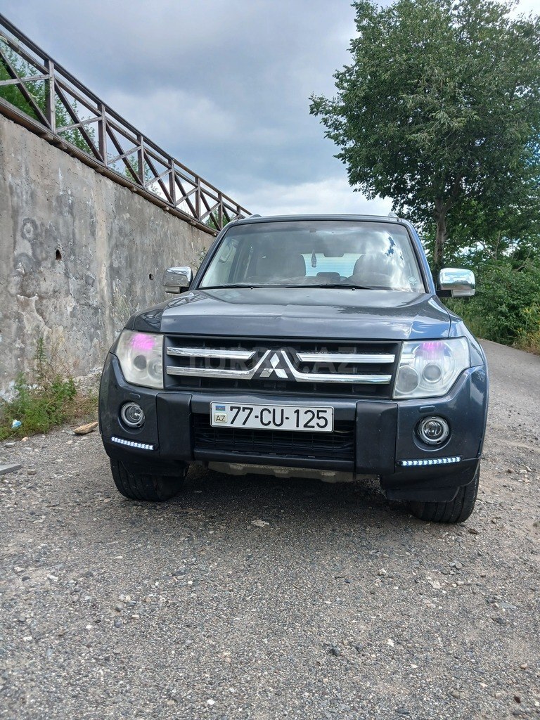 Mitsubishi Pajero