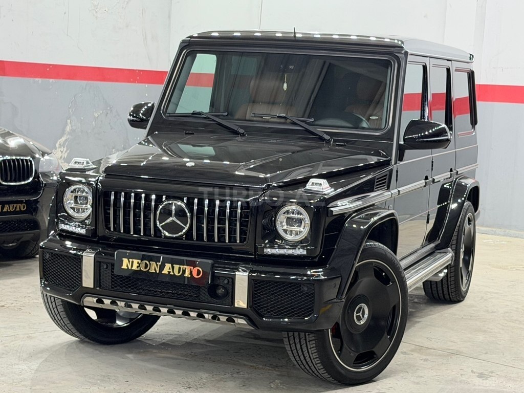 Mercedes G 500