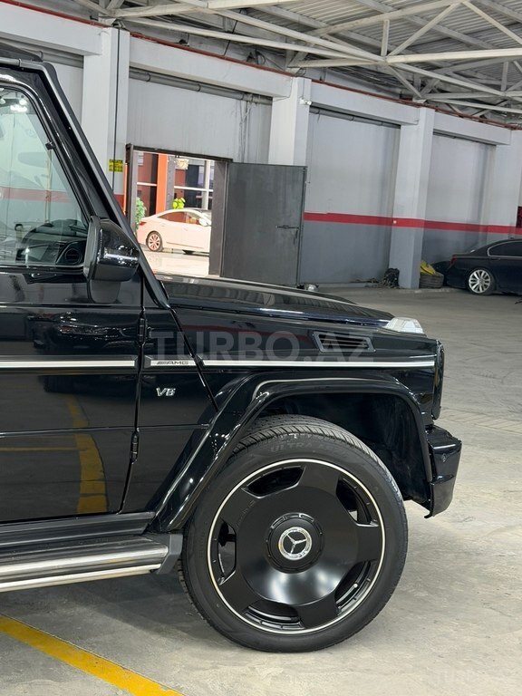 Mercedes G 500