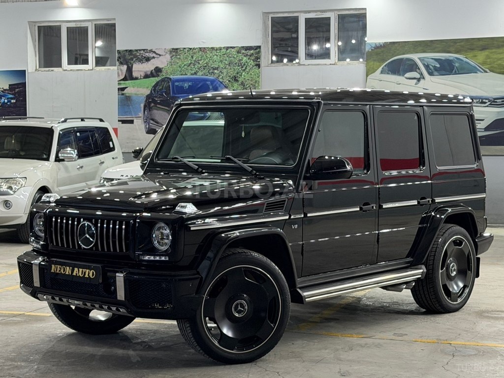 Mercedes G 500