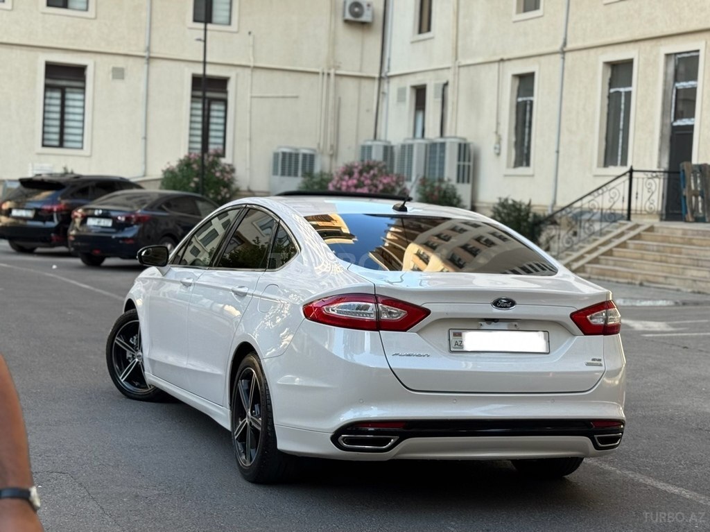 Ford Fusion (North America)