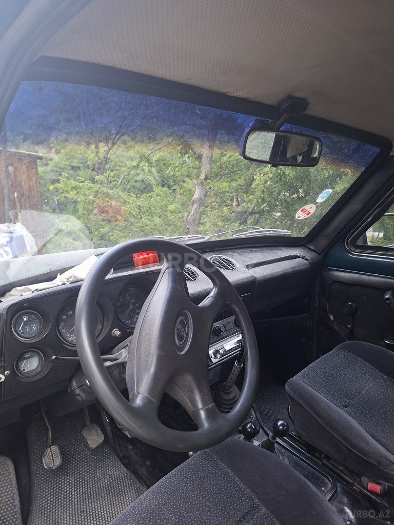 LADA (VAZ) Niva