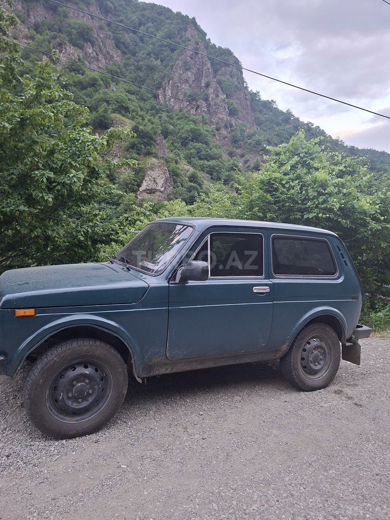 LADA (VAZ) Niva