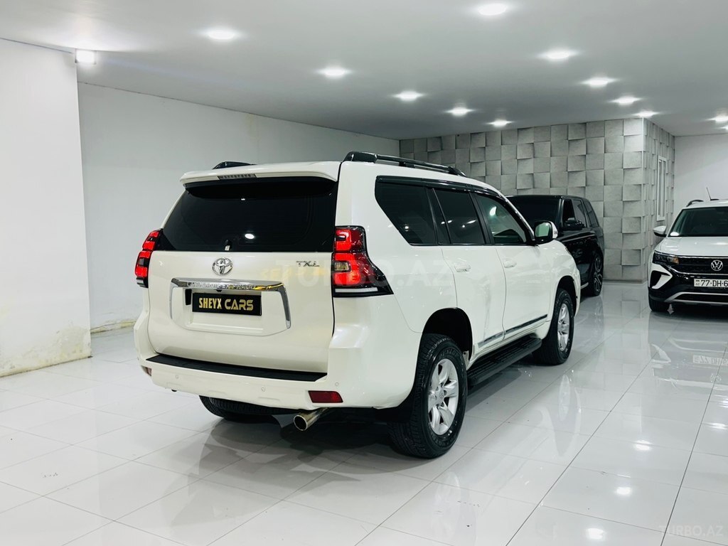 Toyota Land Cruiser Prado