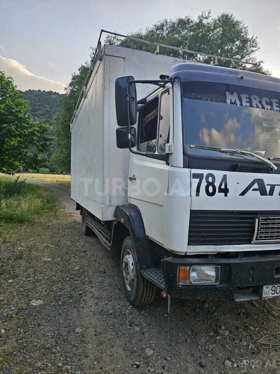 Mercedes Atego 814