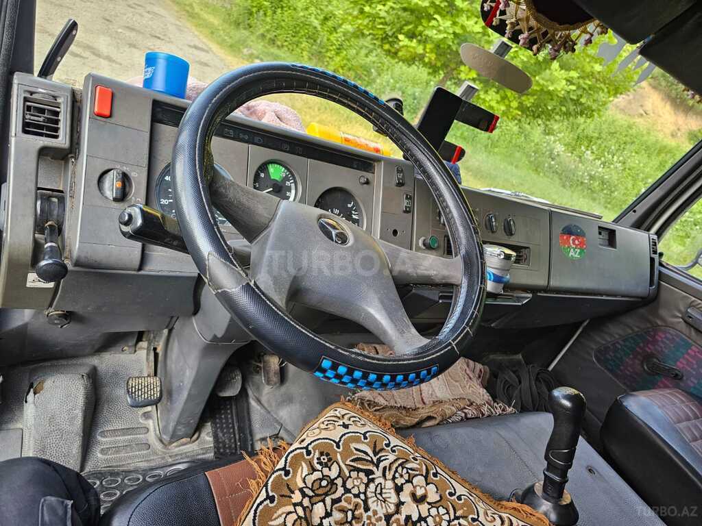 Mercedes Atego 814