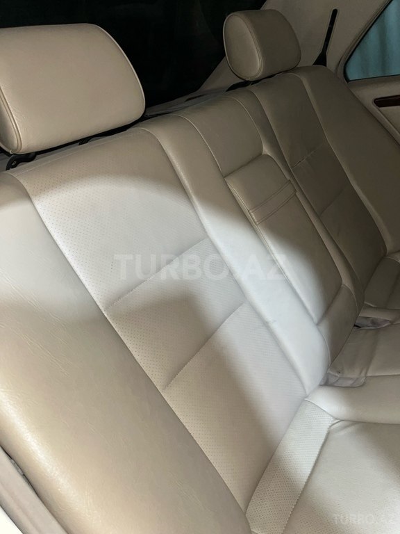 Mercedes C 230