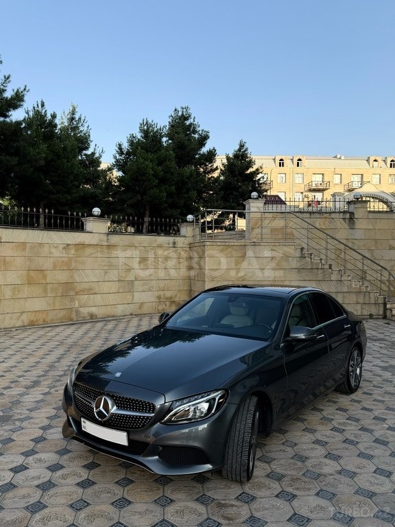 Mercedes C 300 4MATIC