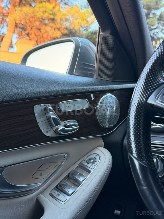 Mercedes C 300 4MATIC