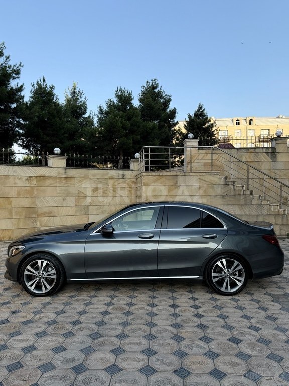 Mercedes C 300 4MATIC