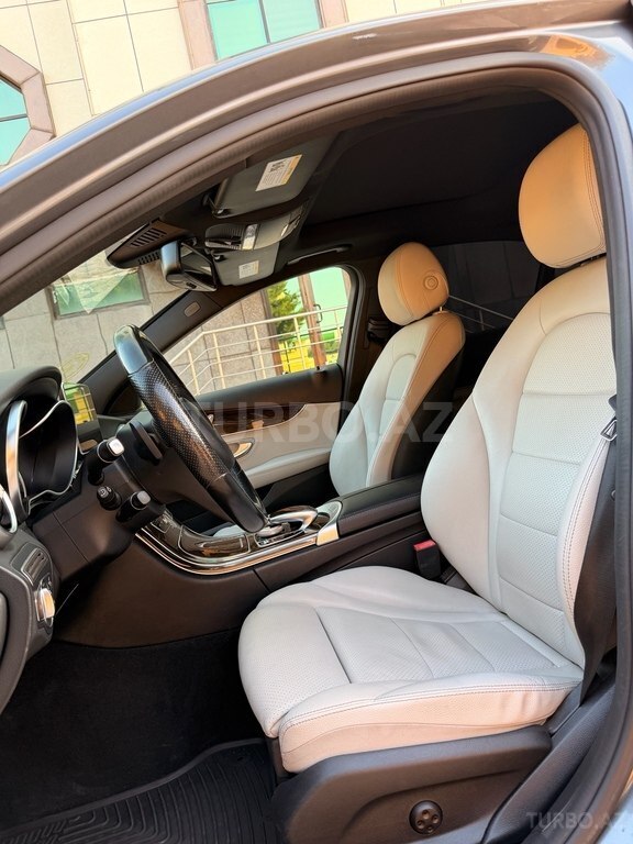 Mercedes C 300 4MATIC