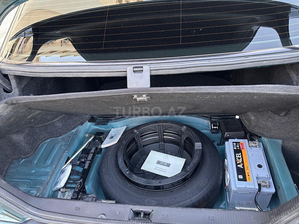 Mercedes C 180