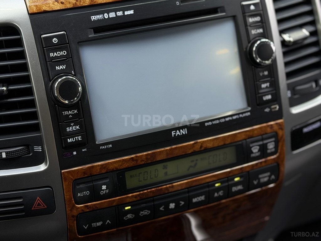 Toyota Land Cruiser Prado
