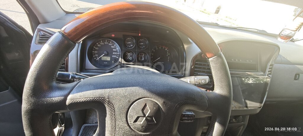 Mitsubishi Pajero