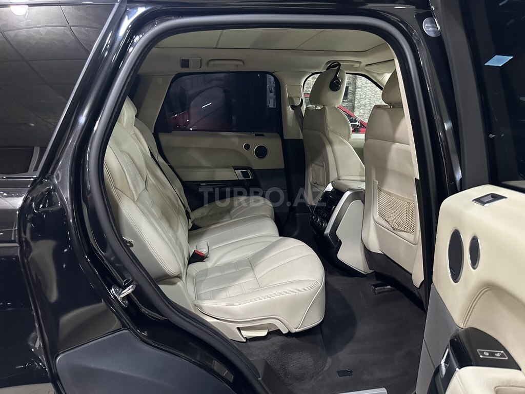 Land Rover RR Sport