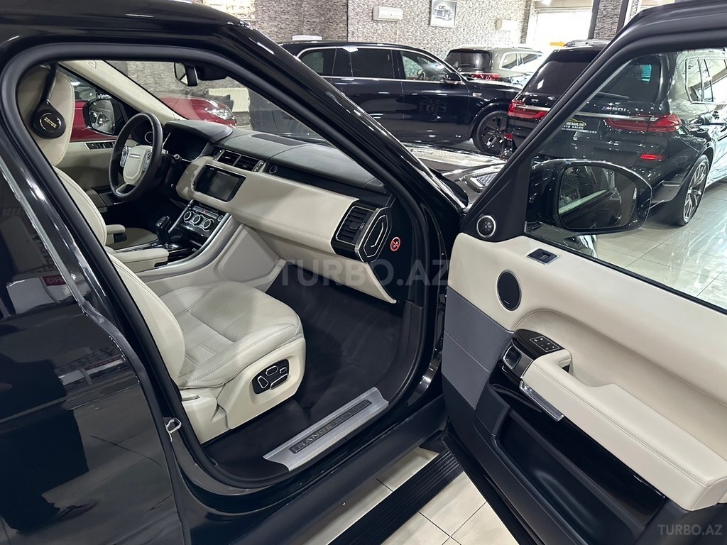 Land Rover RR Sport