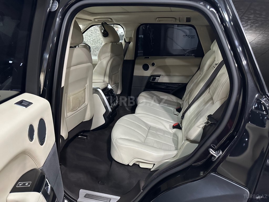 Land Rover RR Sport