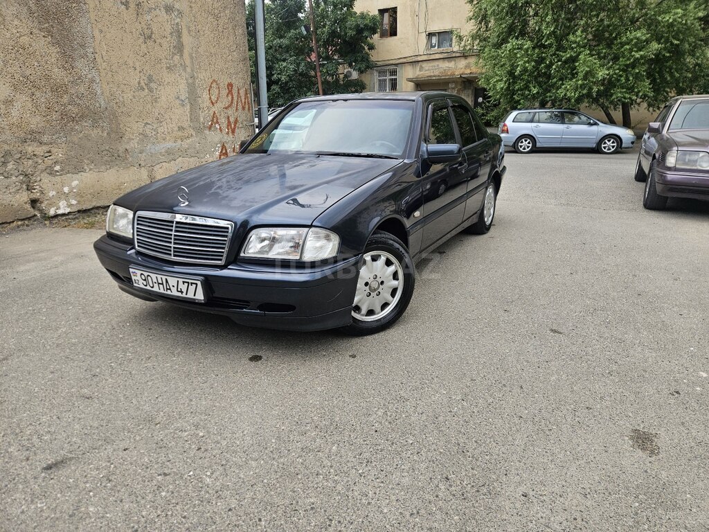 Mercedes C 180