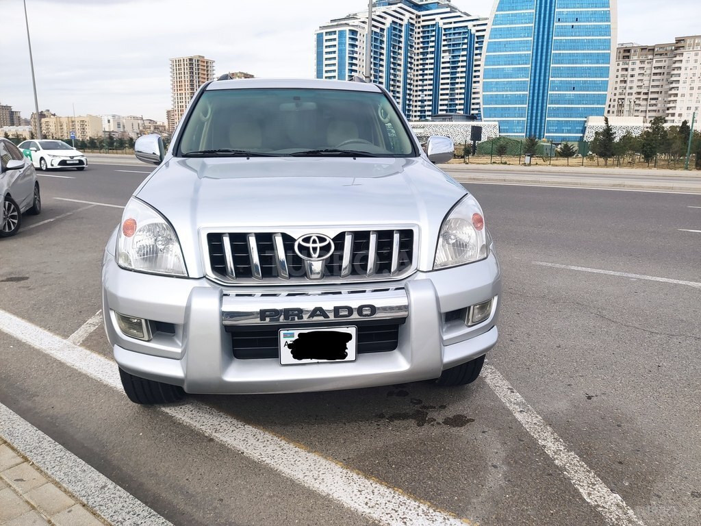 Toyota Land Cruiser Prado